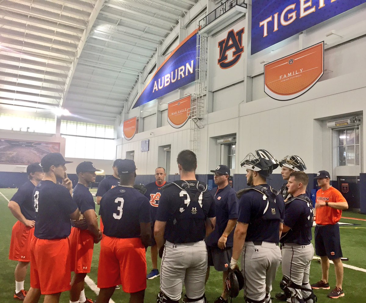 AuburnBaseball's tweet photo. New week. Same mindset. 💪

#WarEagle | #Attack https://t.co/kVDIfHekjz