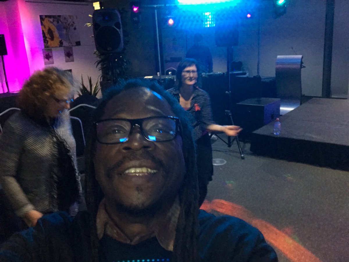 e17chemist's tweet photo. #Peerfest17 can’t beat them join ‘em https://t.co/lqSxXPDio6