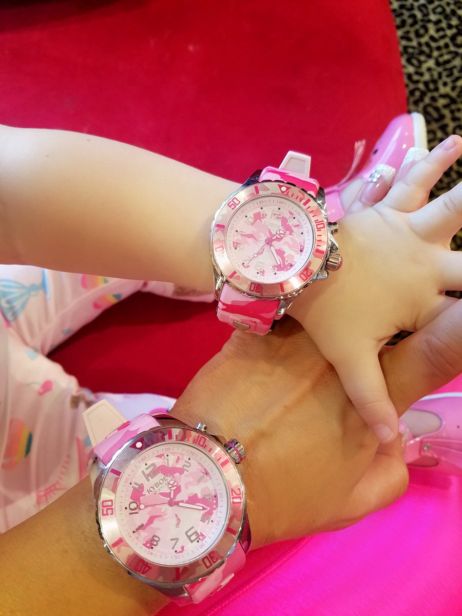 cocosworld's tweet photo. Chanel and I rocking pink camouflage @kyboeofficial  watches
#biggerisbetter 
This is my friends line and we always represent! https://t.co/9k2SJRaFtJ