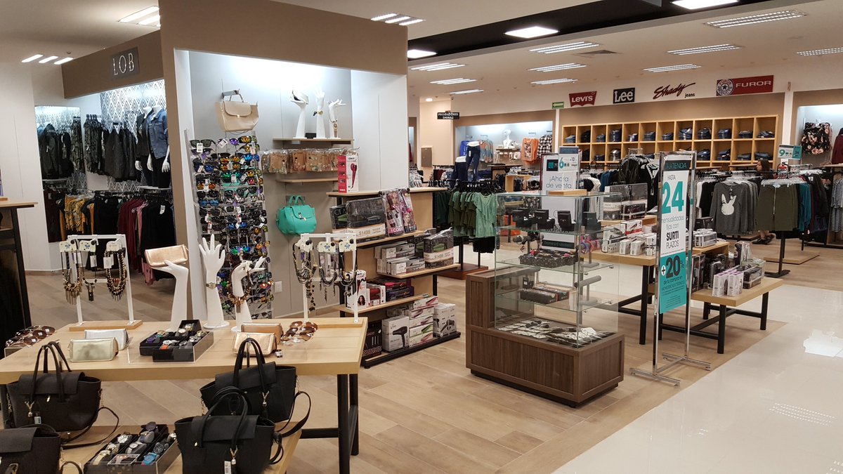 SurtidoraDep's tweet photo. #León se llena de #estilo con la llegada de la 2da. 
tienda de @SurtidoraDep ¡Ven y conocela! 
#FelizLunes https://t.co/e9EUujaD3y