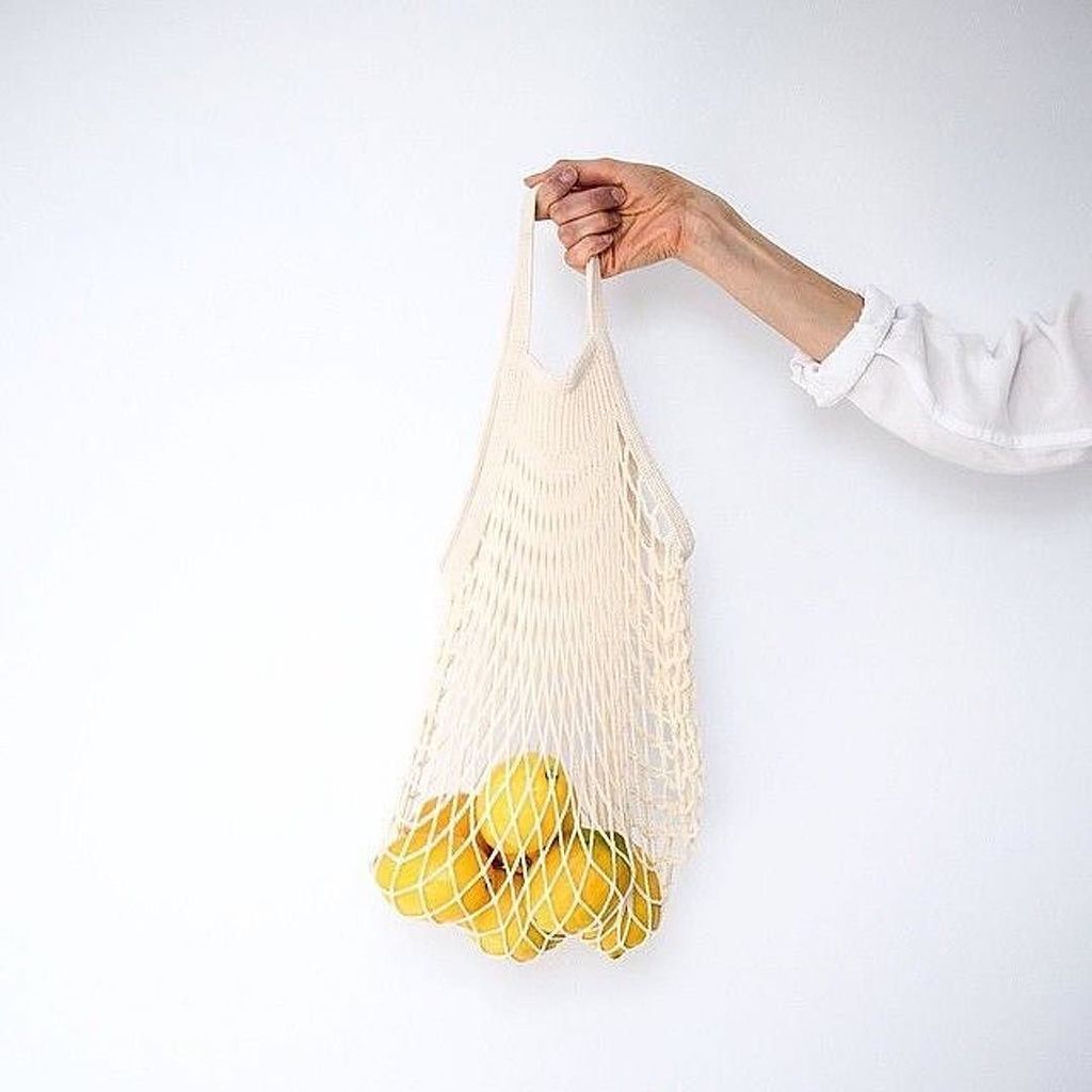 littlespoon's tweet photo. Main squeeze 👋🏼🍋⠀
⠀
📷 @nicolegranatowellness ⠀
⠀
#itsfreshbaby ⠀

-⠀
-⠀
-⠀
-⠀
-⠀
#thepursuitofjoyproject #momso… https://t.co/W1wb6ai1Mx https://t.co/3v0fXXkpWe
