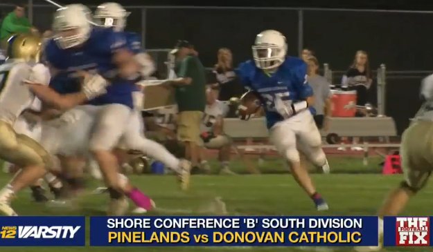 GreggLerner's tweet photo. See what RB Damien Johnson of @DCGriffinsFB did to get @N12VarsityJimmy so excited on Football Fix - @News12Varsity https://t.co/otWBedQL4T https://t.co/ToEfFv3OLT