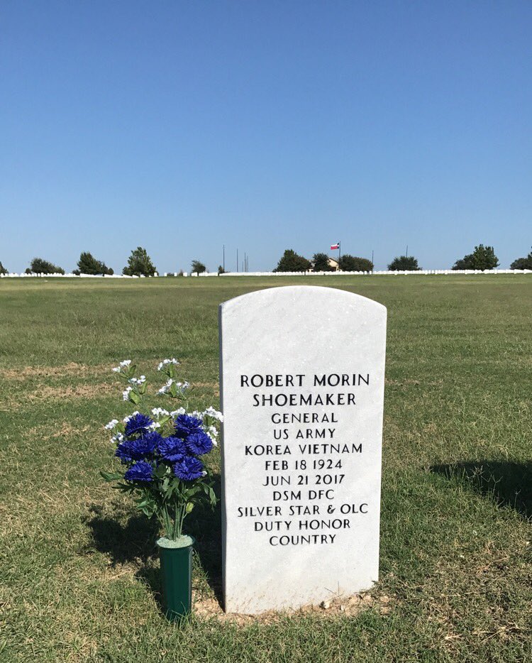 hannahhlee20's tweet photo. Went and saw the General today ๐ #forevershoe #bleedblue https://t.co/Ttxrkc8gKV