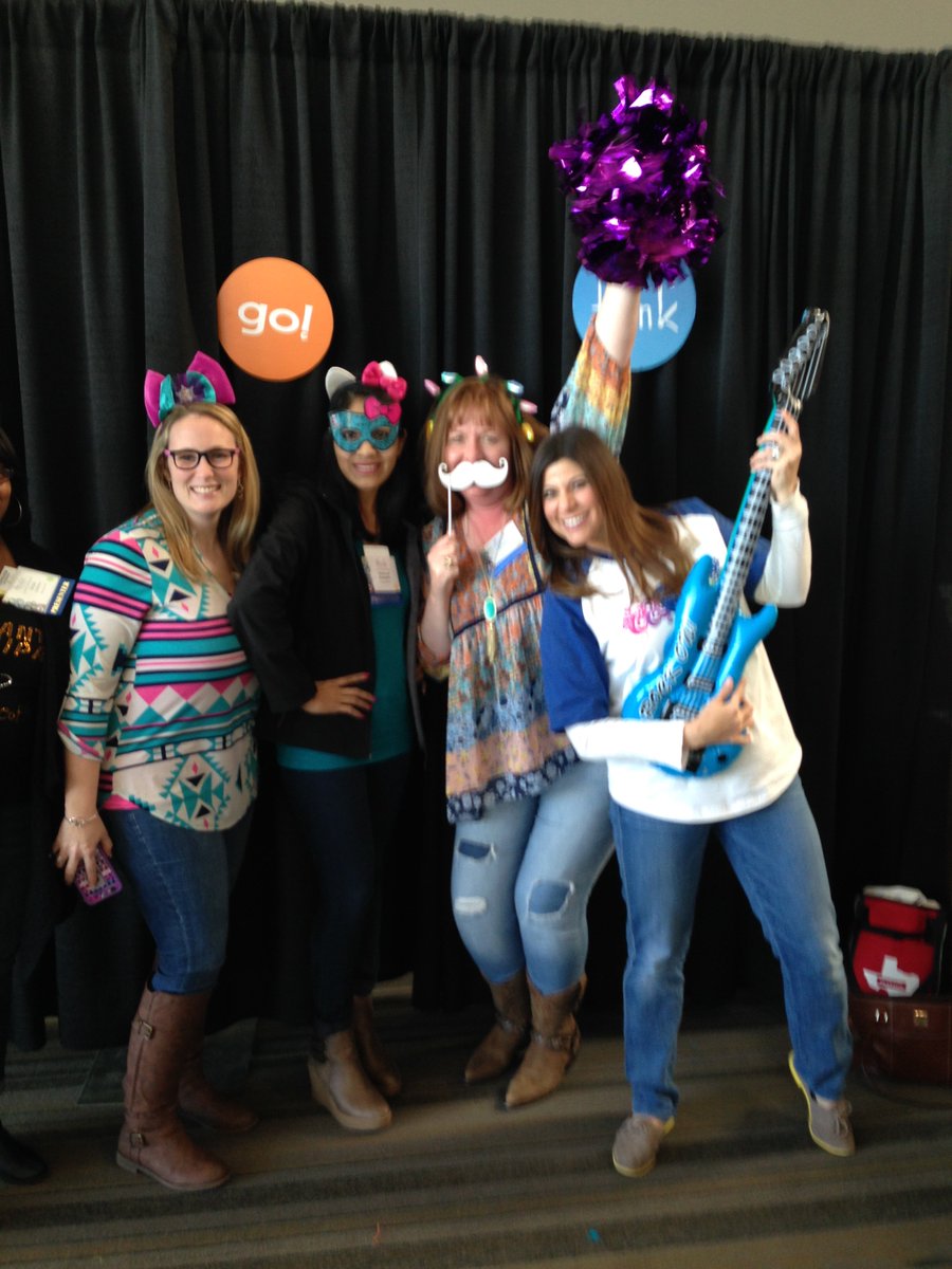 LauraStauffer2's tweet photo. #think2016 I absolutely cannot wait for 2017! Get ready for us!! Flashback Friday and WHAM BAM coming for you! @lead4ward https://t.co/1LF51pGKUf