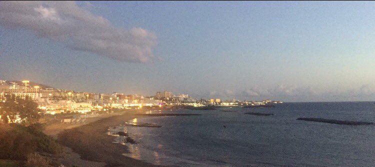 andywhite1143's tweet photo. #Adeje #sunwing #fanabe https://t.co/Tm0wXbK8Yx