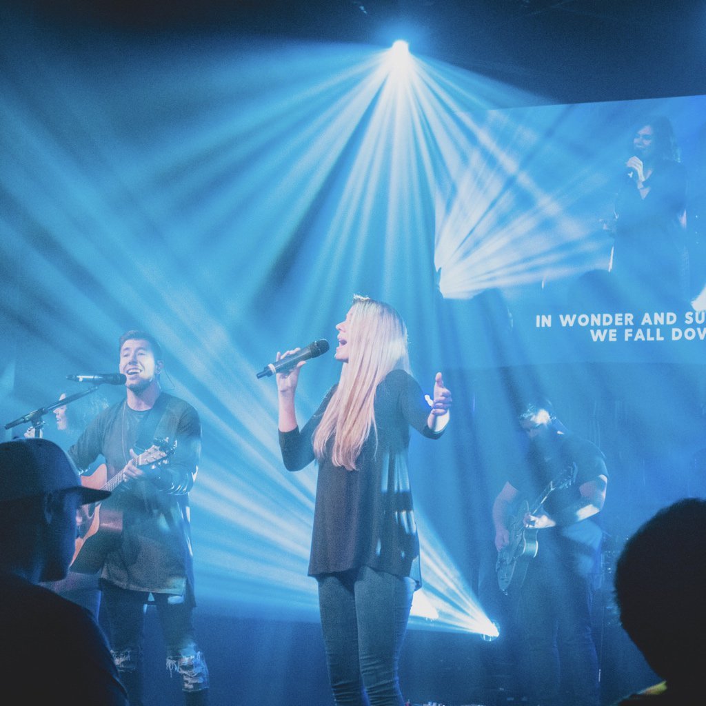 lifepointnow's tweet photo. Show us your glory
Show us your glory
Let every burning heart be holy ground🎶
#SundaySetlist #ItsInTheApp
https://t.co/Sr7t92w3Qg https://t.co/rO3S3KzzdW