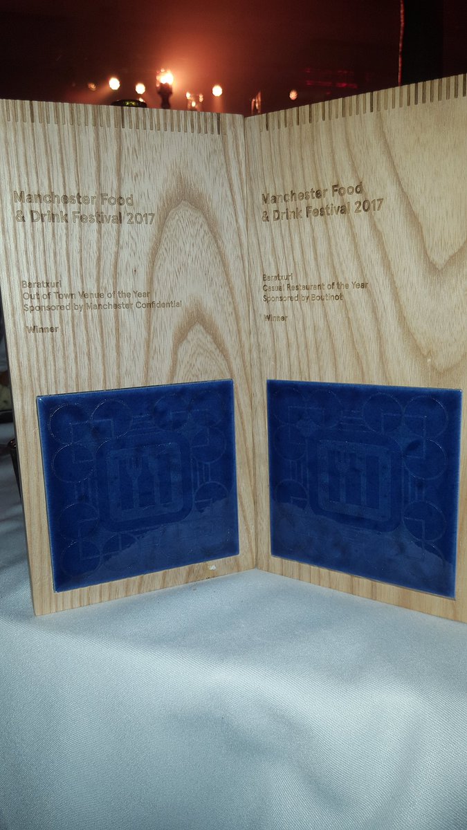 Jamallarr's tweet photo. We fucking won both the Awards! @BaratxuriBar https://t.co/Uk4ieBF364