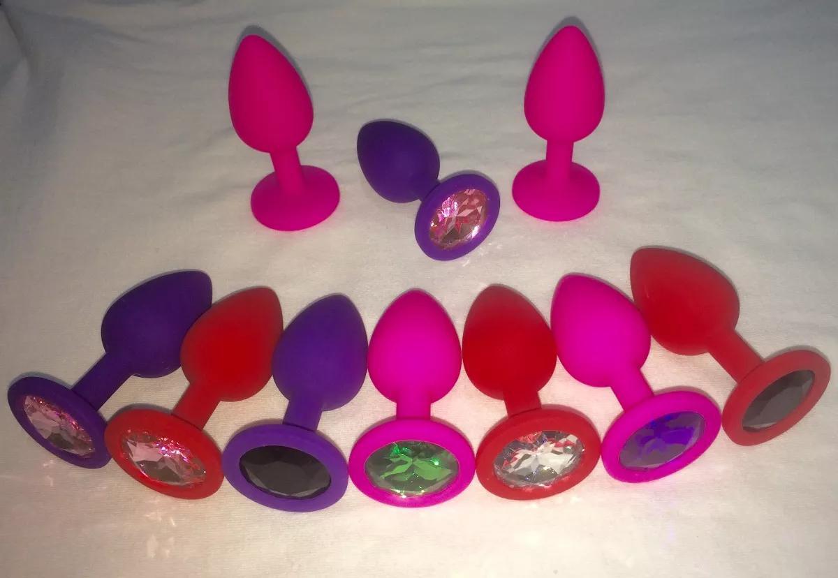 fantasiaintimas's tweet photo. Disponibles buttplugs de acero inoxidable o silicone, no te quedes sin el tuyo!! Brilla usando una joya anal..... https://t.co/29wHmaJZR0