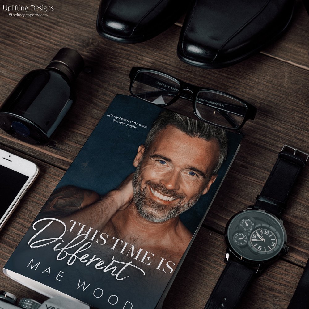 alyssamg89's tweet photo. #COVERREVEAL Gotta love a good silver fox! #UpliftingDesigns @maewoodwrites  
https://t.co/x5zjFwCiul https://t.co/ZfYFichGnA