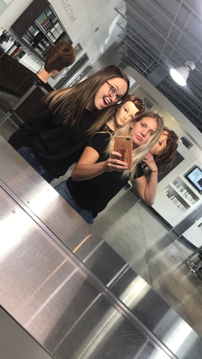 devyn_bragg33's tweet photo. Happy bday tayte my roommate 🤠 https://t.co/8CW31YEAQW