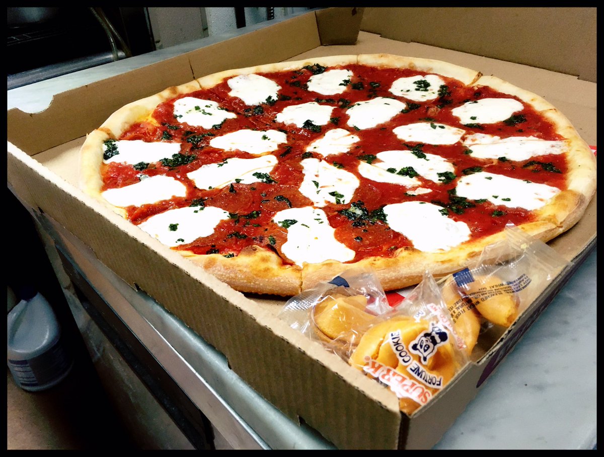 3 Guys Pies - Denver (@3guyspiesden) on Twitter photo 