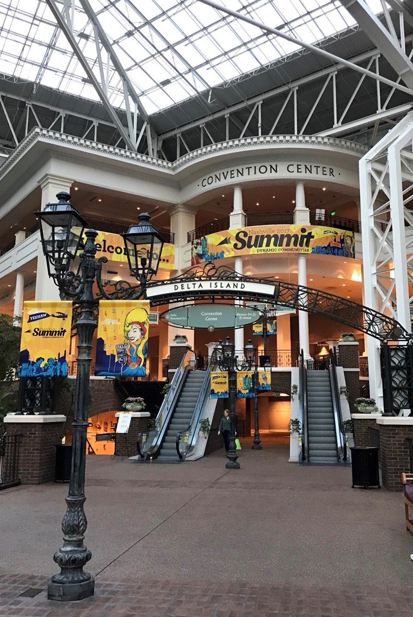 Halo_BI's tweet photo. We arrived @axug #AXUGSummit! Check out our #MachineLearning &amp; #DemandForecasting in #MSDyn365AX session: https://t.co/aPi86XP0c9  #MSDynAX https://t.co/N9xbRpw244