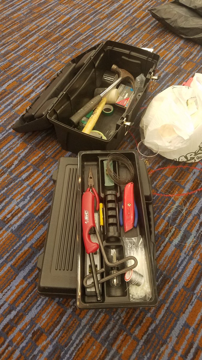 When tool boxes are needed, you know #CCRITableScapes will be amazing! Who's joining us at <a href="/CYMarriottFM/">CourtyardMarriottFM</a> tomorrow?