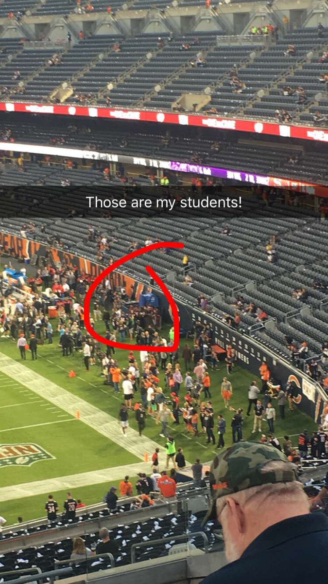 #bearsphotos when you get to the game and you see your students on the field!!!! #proudteacher