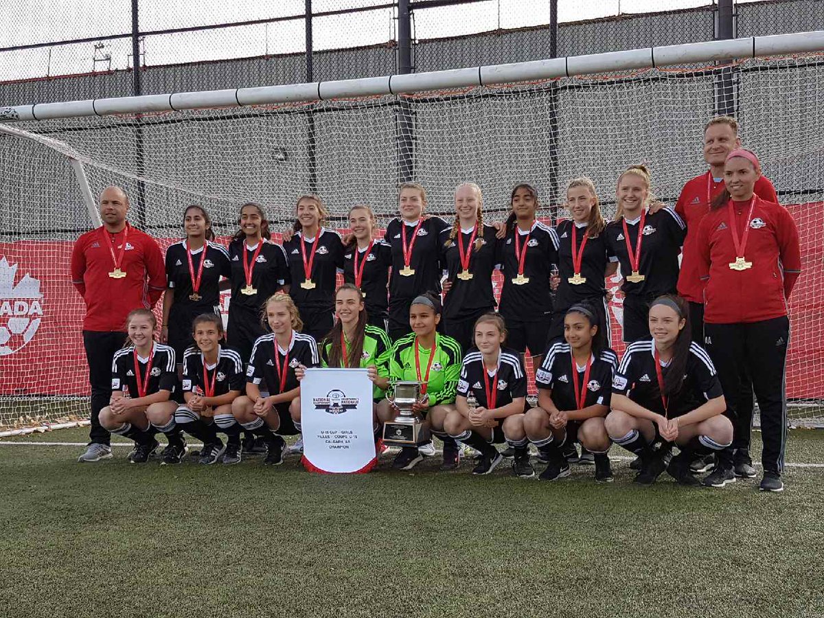 SU2002BCSPL's tweet photo. U15 National Champions!
@SurreyUnitedSC 
 #U15cup #SUSC #hardworkpaysoff https://t.co/Z4rJ0HT1iH