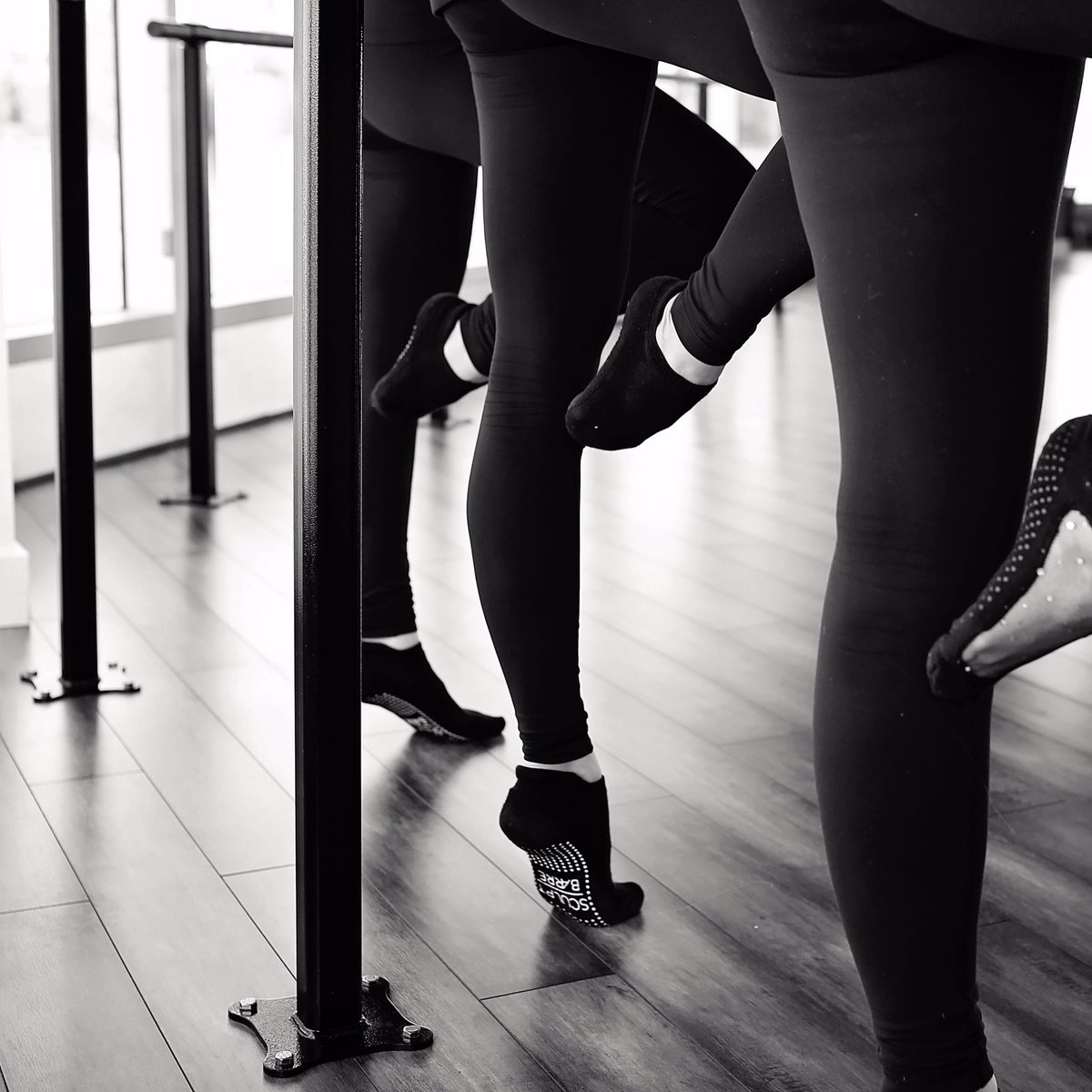 We're calling this week the Turkey Burn! Be sure to pre-book your spot at the barre! ♥️