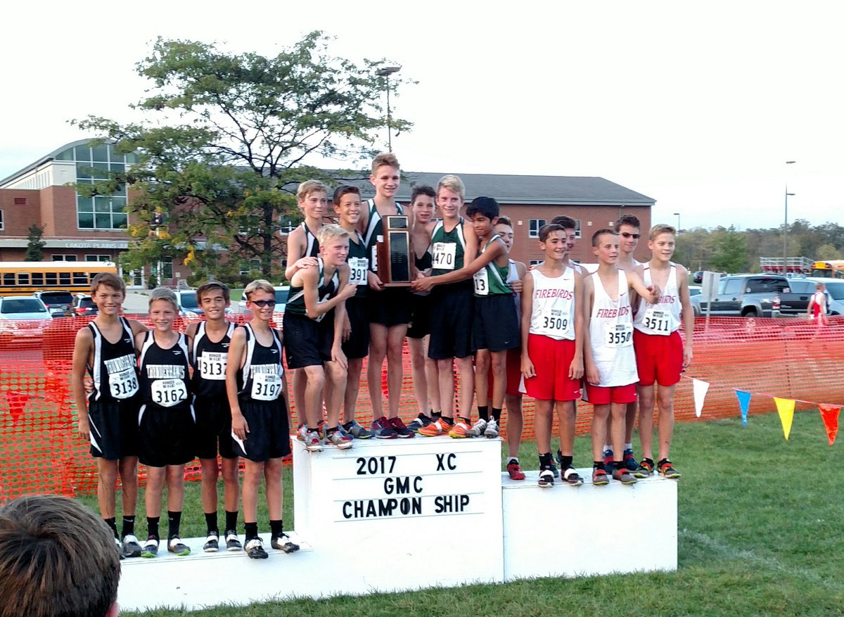 AmsFam97's tweet photo. Congrats MMS boys XC! Winning all three races at the GMC Championships tonight-GO COMETS!! #RunMason https://t.co/uI4TDN2jlN
