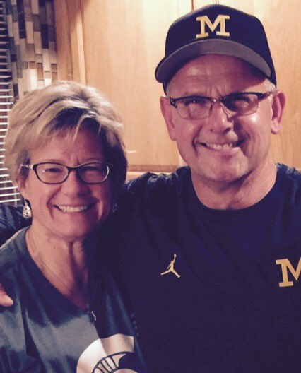 FGLGW3C's tweet photo. These Wolverines @UMich gave me a win today with my wife's clear MRI ! There's still more work to do but #NotTodayBrainCancer @theABTA https://t.co/BhIRXeDEjj