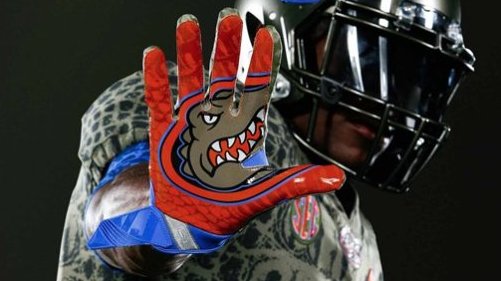 BleacherReport's tweet image. Florida Gators unveil alternate uniforms for game vs. Texas A&amp;amp;M and they're...interesting ble.ac/2g61CdI