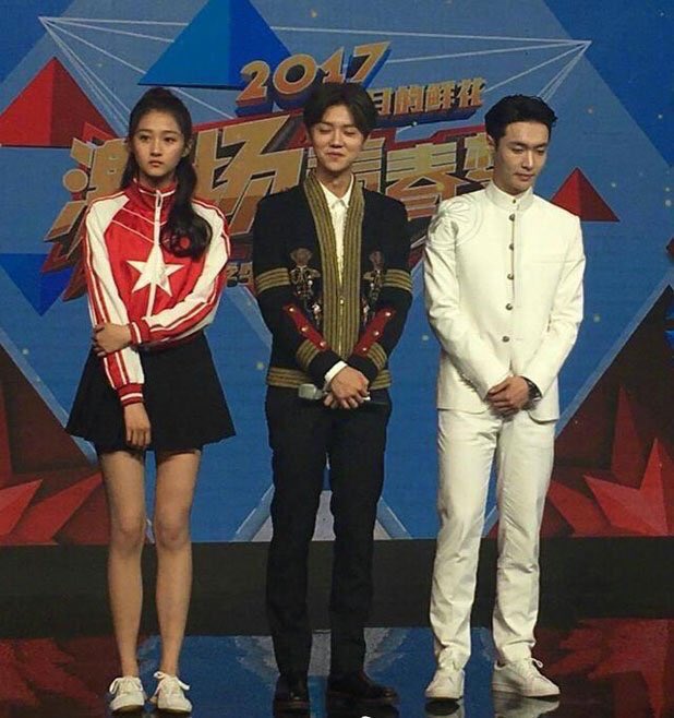 ぽぽ No Twitter なんかこの3人すごい ルハンの彼女は前にレイの恋人役として共演してて ルハンとレイが久しぶりに共演した舞台に ルハンの彼女もおるって言うね ぽぽ No Twitter なんかこの3人すごい ルハンの彼女は前にレイの恋人役として共演してて ルハンとレイが久しぶりに共演した舞台に ルハンの彼女もおるって言うね