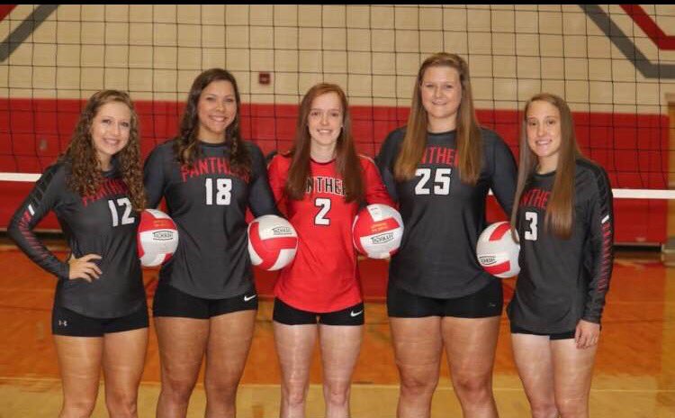 airpete92's tweet photo. Making a senior splash...Taylor Woodard(4th from left). Volleyball, track, national honor society, outside hitter, future nurse. #panther🏐🏐🐾 https://t.co/xAn9NAve0K