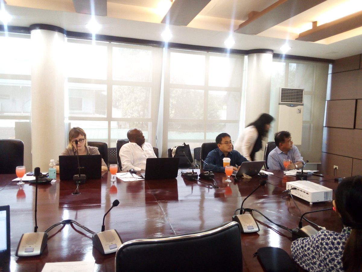 APIRASnetwork's tweet photo. NOW: @IFADnews supervision mission meeting at @atiinteractive, Quezon City, PH. #SAASProject https://t.co/rjbCBZln0h