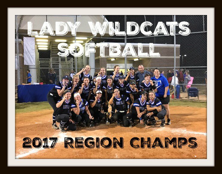 Proud of our Wildcats and coaches!! Winning looks good on us! <a href="/lghseniors/">LGHS Student Section</a>