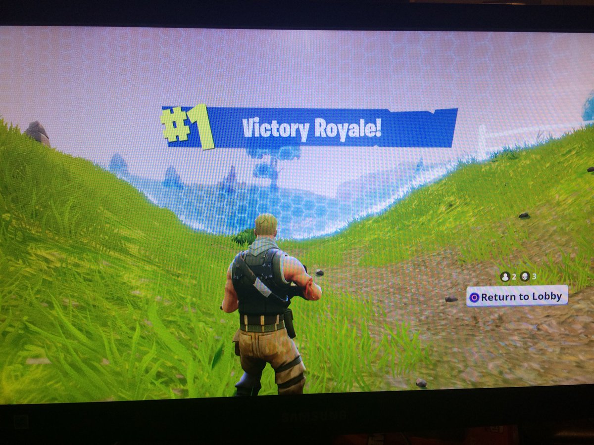 Drocky__'s tweet image. Fortnite is getting to easy ! Ready for console pubg!!! @NightRTs @HyperRTs @AlienRTs @Senatic_RTS @RogueRTs @6odlikeRTs @ShawnAbner 💤💤💤💤💤💤💤