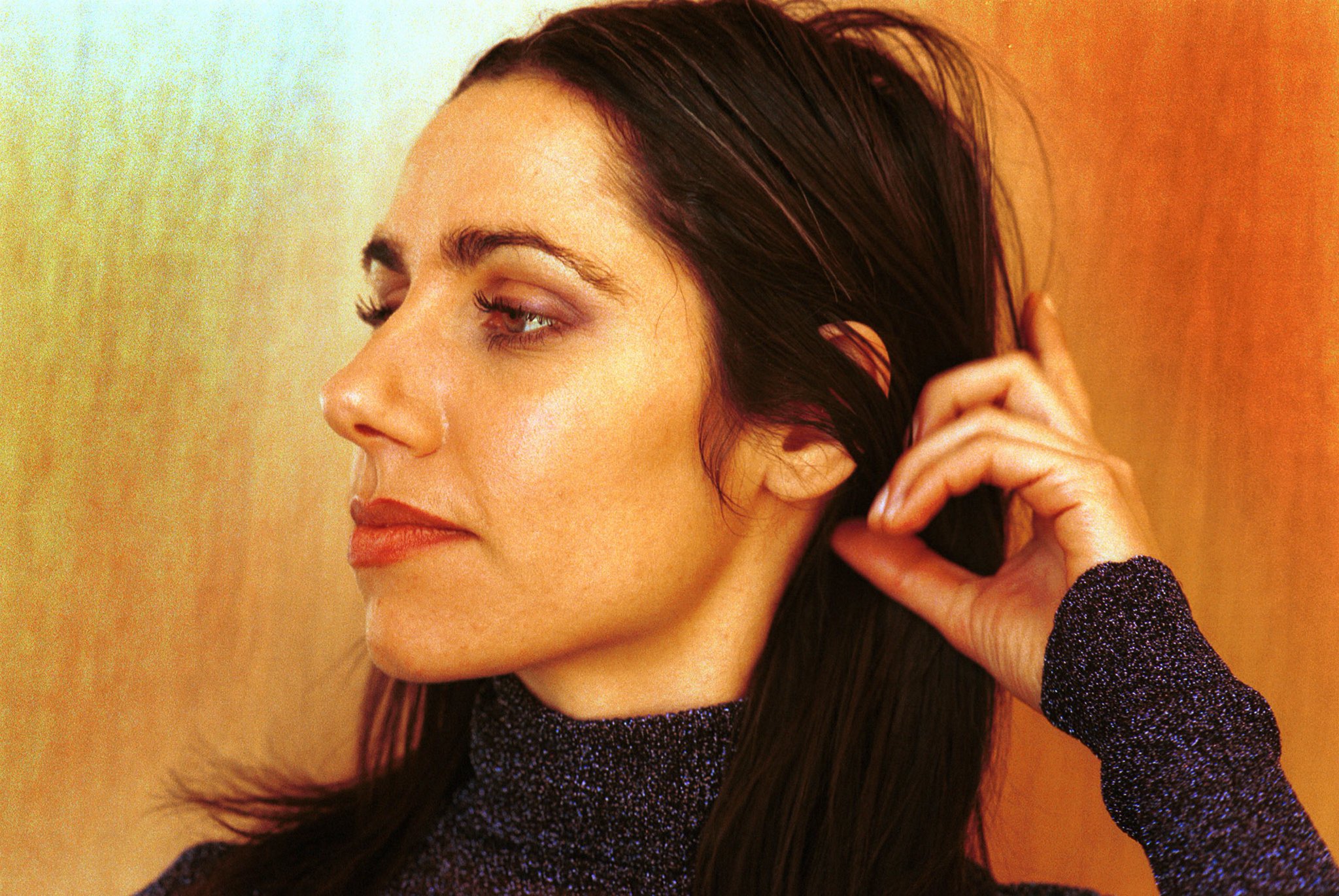 Happy birthday PJ Harvey. 
