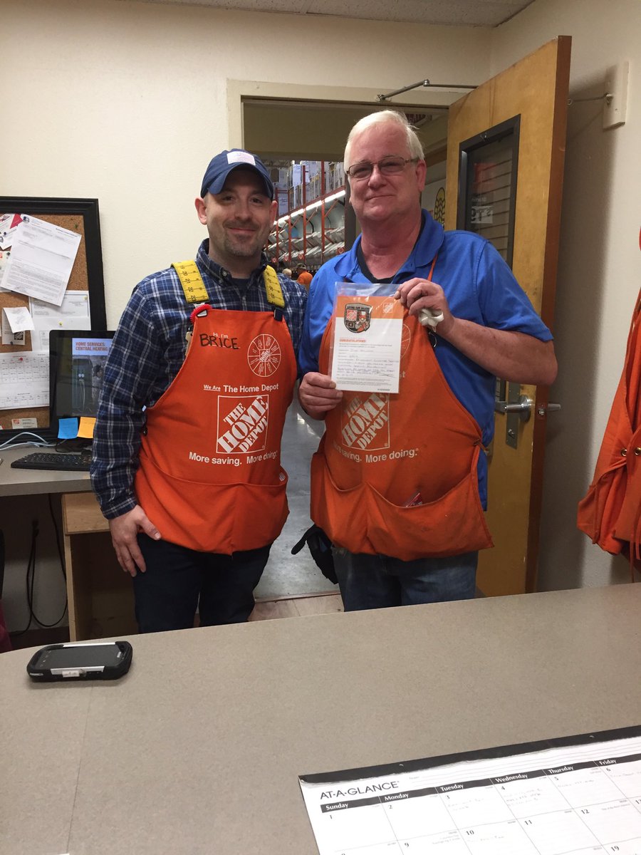 LeeSumpterHD's tweet photo. Homer Award for Don N. 4 weeks in a row mentioned for awesome customer service in our survey! Keep it up Don! https://t.co/zdHyx3JjX3