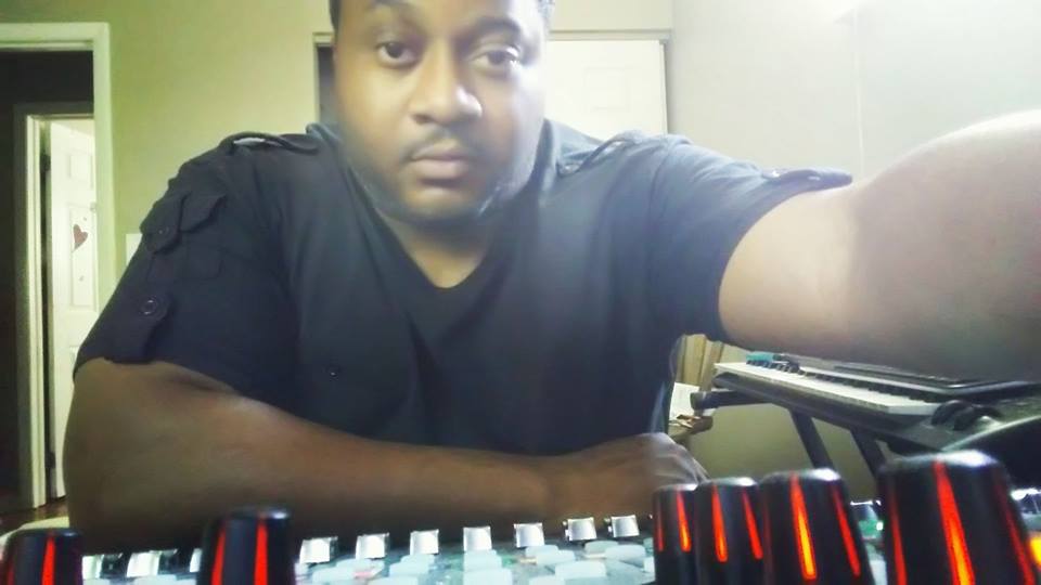 BKeithMusic's tweet photo. finally...much needed isolation...working on #music all week long...enjoying the process and the journey...not done yet. #singbrian https://t.co/pwtGdoPF5O