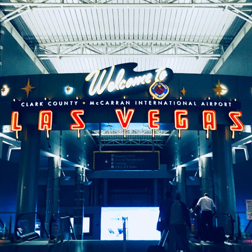 ArchiveRandy's tweet photo. Landed in #Vegas. #HRTechConf is the best conference #filebridge https://t.co/WGRgbbuR3v