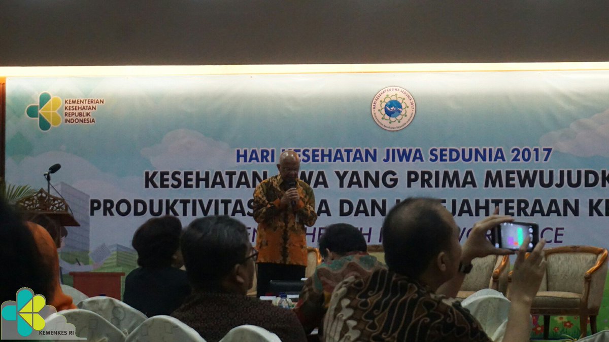 KemenkesRI's tweet photo. Setiap tanggal 10 Oktober diperingati sebagai Hari Kesehatan Jiwa Sedunia #HKJS2017 https://t.co/RIA89JzBsn