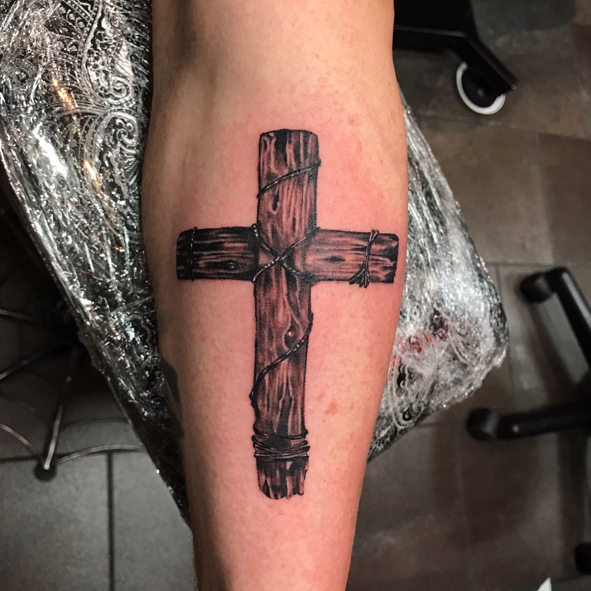 60 Best Jesus Cross Tattoos that will Inspire You in 2023