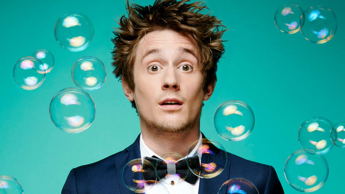 #BenH au <a href="/sentierhalles/">Sentier des Halles</a>, un show délirant qui tend peu à peu vers une poésie aussi douce qu’inattendue lacritiquerie.com/avis-benh-sent…