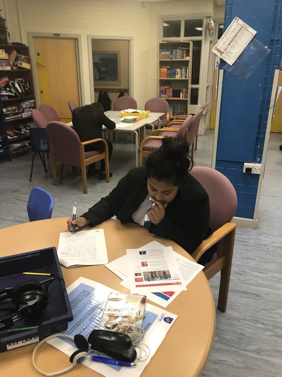 karen_Horler18's tweet photo. Serious business at the HBC today . #progressprogressprogress🌈🌈🌈🌈 https://t.co/CPmpxpDztM