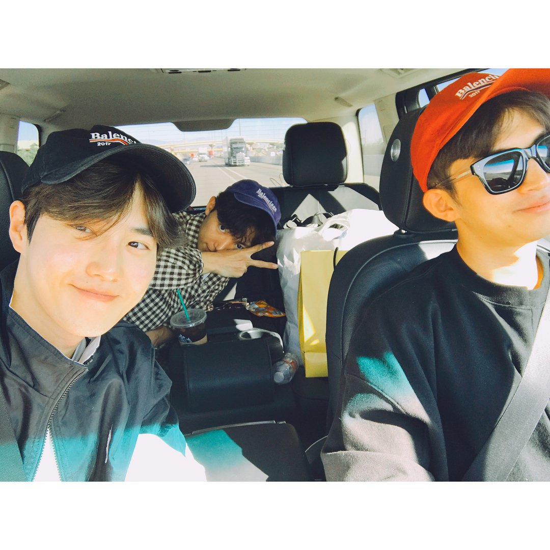 suhocompany522's tweet photo. 김희찬님 인스타에 올라온 준면이 사진들💕
우리 준면이 행복한 연휴 보냈구나😍
웃는 준면이 사진 보니까 우리도 넘넘 행복해😍
#수호 #SUHO https://t.co/EoctdkGrER