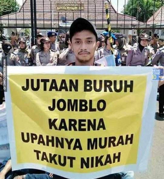 تويتر Meme Comic Indonesia على تويتر Demo Minta Naik Gaji Gaji Dinaikin Nambah Lagi Kreditan Barang Mewahnya Janganlupabersyukur Https T Co Peiyhgidgt