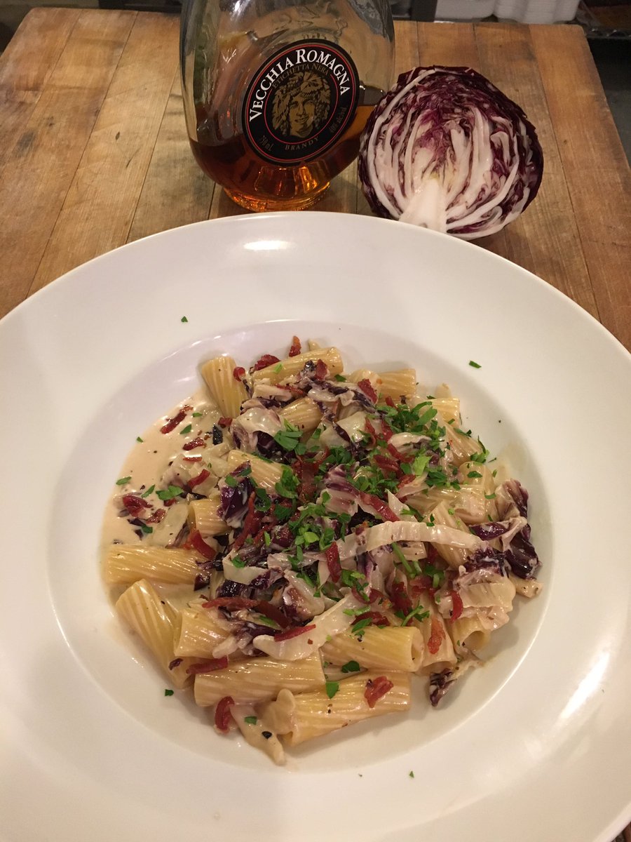 apero_kitchen's tweet photo. Pasta challenge, Rigatoni Vecchia Romagna https://t.co/NBnjyYsPNo