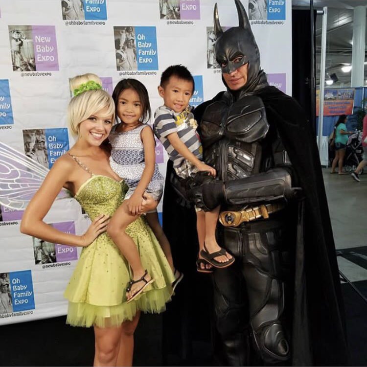 StorybookHawaii's tweet photo. @stocking_ua6  Congratulations to our winners! Your photo was selected and you’ve won a free premier party valued at $350! https://t.co/B40M84PNT3