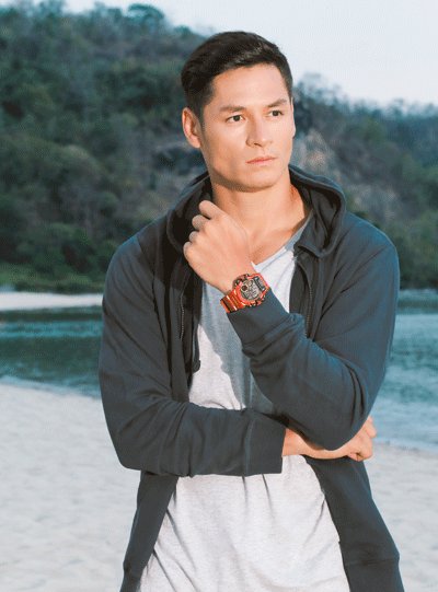 ··Oɴ ᴛʜᴇ ᴍᴏᴛʜᴇʀʟᴀɴᴅ I ᴀᴍ ᴀ Mɪɴᴀᴍɪ.
 Hᴇʀᴇ, I ᴀᴍ ᴀ Uʟᴇʏ.·· 

× Tᴡɪʟɪɢʜᴛ OC 
× Sʜɪᴘs ᴡ》 Cʜᴇᴍ {bisexual}
× Literate

x.com/i/moments/9176…