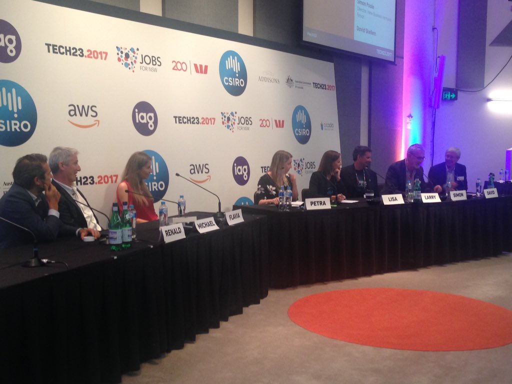 news_fdglobal's tweet photo. Final 23 startups #fleet #modularphotonics and #thinxtra and a stellar panel. High tech connectivity focus. #tech23 https://t.co/nNdHzuqOUH