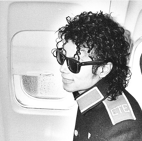MICHAEL JACKSON tweet media