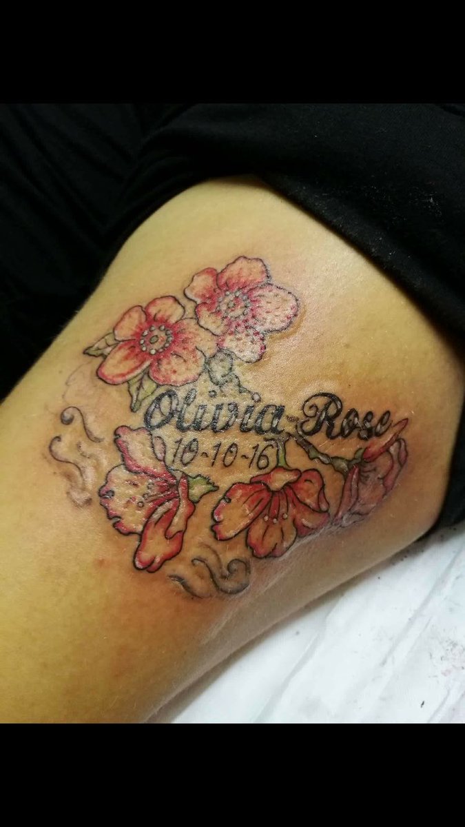 sirhc1986's tweet photo. Happy 1st birthday to my angel in the sky olivia-rose not a day goes by i dont think of you #1stbirthday #angel #daughter #missinglink https://t.co/jgpGGkCqNt