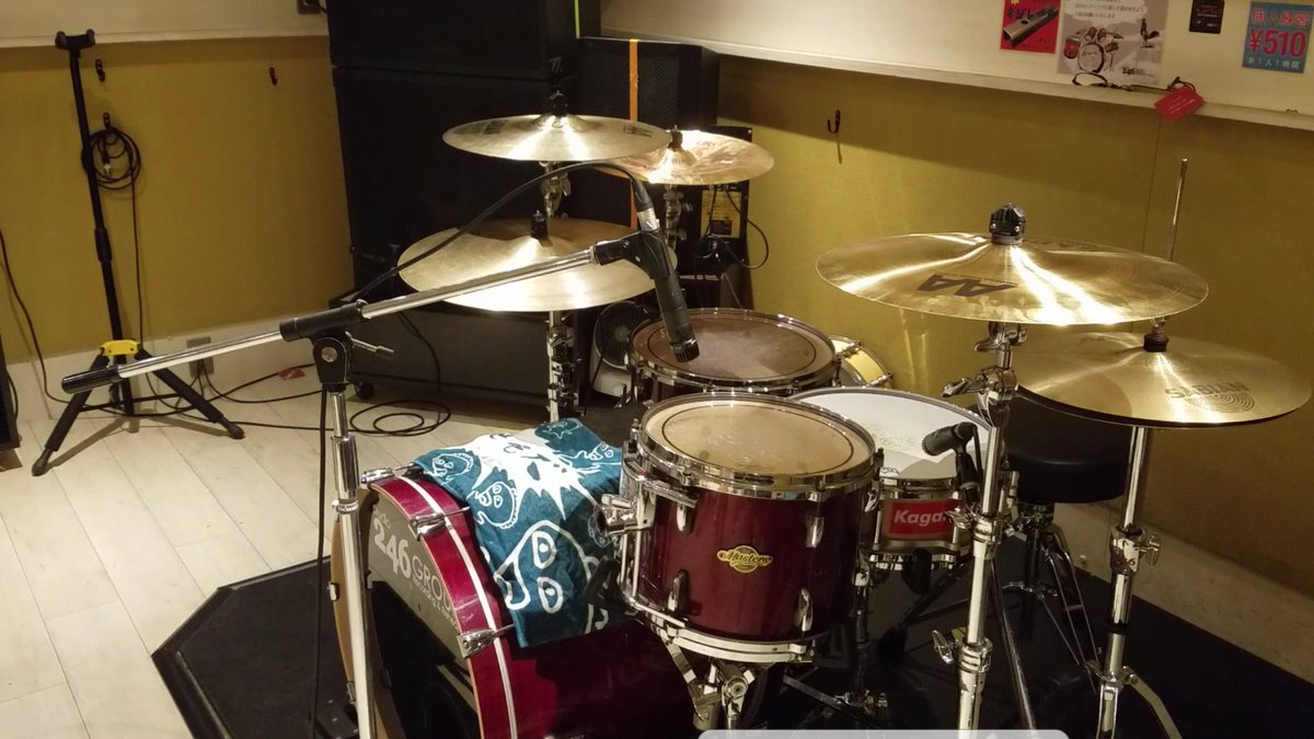 UmaFernOst's tweet photo. どどどどドラムの日！？
#ドラムの日 #mysetting #drummer https://t.co/RyZ2HWNqkW