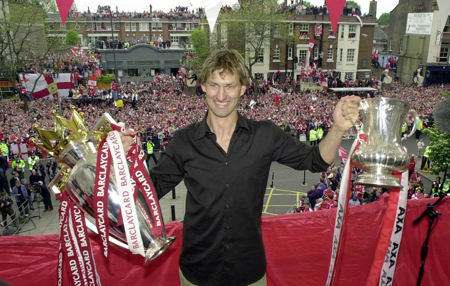  - League titles:    - FA Cups:   - League Cups:  Happy birthday to the legend Tony Adams  