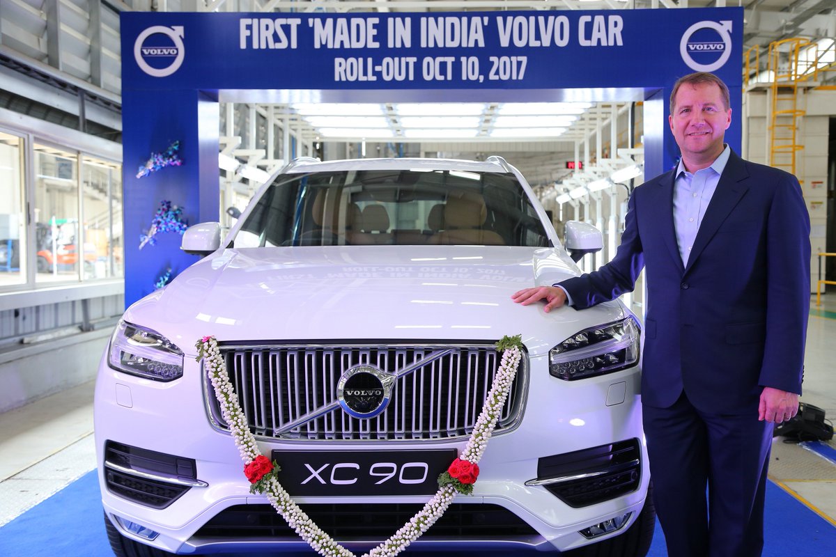 volvocarsin's tweet photo. Volvo Cars executes ‘Make in India’ plans. First locally-assembled XC90 rolls out today from its plant in Bengaluru- https://t.co/gdogvJfz6F https://t.co/dZSlmSPctJ