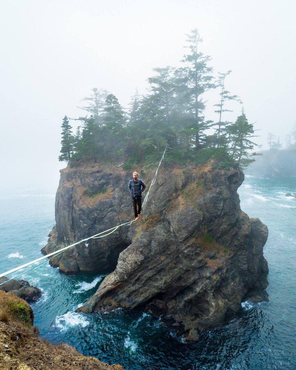 VAPOTD's tweet photo. Photo of the Day! #Photo #PhotooftheDay #Monday #Water #Ocean #Landscape #Nature #Balance https://t.co/6q5xQKiOGb