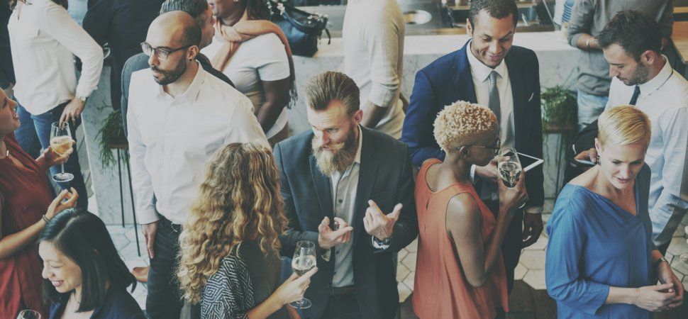 QuidProJobs's tweet photo. "If you want to build a powerful network for yourself: make friends, not connections."
#JoinTheReferenceClub - https://t.co/p36GSgXAUC https://t.co/PSEJF1EQVl