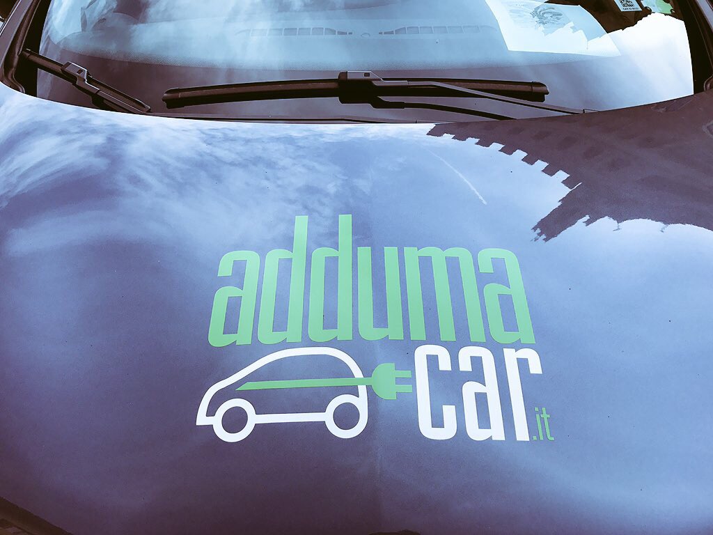 DarioNardella's tweet photo. Arriva a Firenze #AddumaCar, il nuovo servizio di car sharing a flusso libero 100% elettrico. Per una città meno inquinata e più smart! https://t.co/XwF4RNs1OX